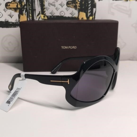 Brand New Tom Ford TF903 Cheyenne Aviator-Style Sunglasses – Black / Grey” - Picture 9 of 13